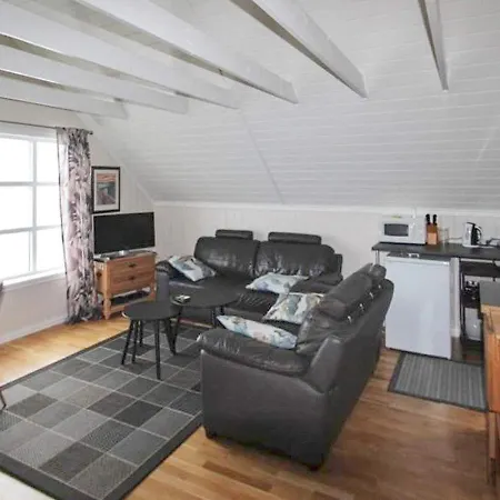 Casa vacanze 6 Person In Vestnes